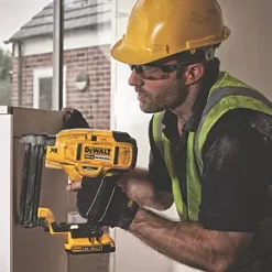 DeWalt DCN681N-XJ 38mm 18V Li-Ion XR Brushless Second Fix Cordless Stapler - Bare -Collated Nails Shop 347HP A2
