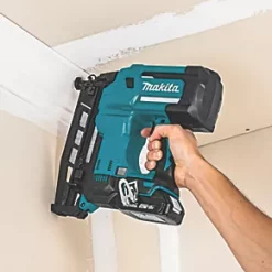 Makita DBN600ZJ 64mm 18V Li-Ion LXT Second Fix Cordless Nail Gun - Bare -Collated Nails Shop 622HF A4