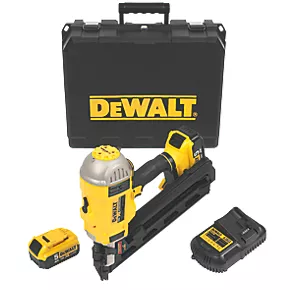 Refurb DeWalt DCN692P2-GB 90mm 18V 2 x 5.0Ah Li-Ion XR Brushless First Fix Cordless Nail Gun 1 Refurb DeWalt DCN692P2-GB 90mm 18V 2 x 5.0Ah Li-Ion XR Brushless First Fix Cordless Nail Gun